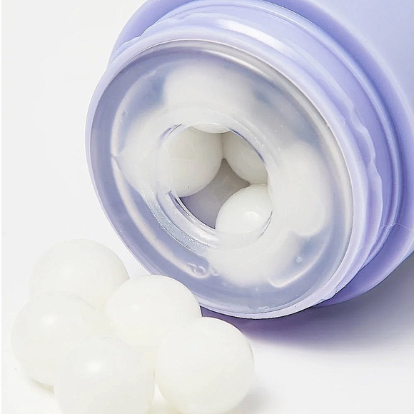 Florence By Mills Hit Reset Moisturizing Mask Pearls .70oz - Picture 2 of 3